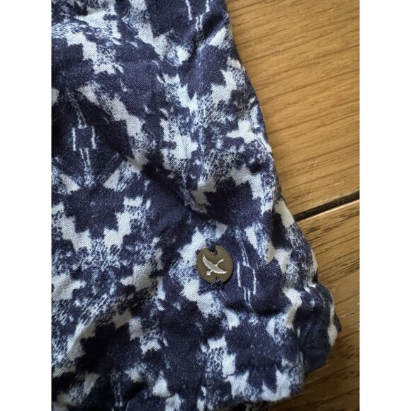 Eddie Bauer Women Size Small Button-Down Blouse Long Sleeve Rayon Lightweight - Picture 6 of 16